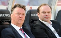 Fussball 1. Bundesliga : Trainer Louis van Gaal, Sportdirektor Christian Nerlinger (v. li., FC Bayern Muenchen)
