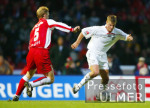 Fussball 2. Bundesliga: Koeln - Reutlingen, Zweikampf