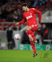 Fussball: DFB Pokal, 2. Hauptrunde: 1. FC Koeln, PEZZONI am Ball