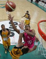 Basketball 1. Bundesliga 2006/2007  Walter Tigers Tuebingen - Bonn
