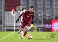 Fussball 1. Bundesliga Saison 21/22: FC Bayern Muenchen - Borussia Moenchengladbach