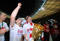 Fussball: DFB Pokal Finale: JUBEL Franck Ribery, Bastian Schweinsteiger (v. li., FCB)