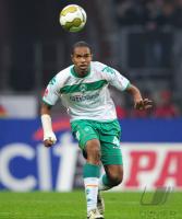 FUSSBALL 1. BUNDESLIGA: Bremen, NALDO Einzelaktion