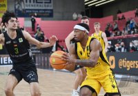 Basketball 2. Bundesliga 2021/2022: Tigers Tuebingen - Team Ehinge Urspring
