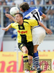 Fussball 1. Bundesliga: Duisburg - Dortmund, Zweikampf