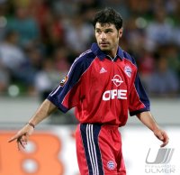 Fussball  1. Bundesliga  Ligacup  2000/2001: FC Bayern  M&Aring;&cedil;nchen - Hertha BSC Berlin