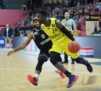 Basketball 2. Bundesliga  19/20: Tigers Tuebingen  - ROEMERSTROM Gladiators Trier
