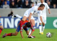 Fussball U21-Europameisterschaft 2011:  Didac Vila Rosello (li, Spanien) gegen Jordan Henderson (re, England)