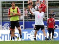 Fussball 1. Bundesliga Saison   2011/2012 :  Trainer Jupp Heynckes, Daniel van Buyten (v. re. FC Bayern Muenchen)