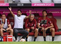 Fussball Audi Football Summit 2021 FC Bayern Muenchen - SSC Neapel