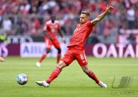 Fussball 1. Bundesliga Saison 21/22: FC Bayern Muenchen - VfB Stuttgart