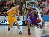 Basketball 1. Bundesliga 14/15 Hauptrunde:  Walter Tigers Tuebingen - BG Goettingen