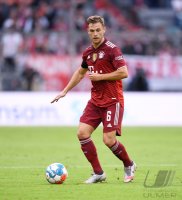 Fussball 1. Bundesliga Saison 21/22: FC Bayern Muenchen -  1. FC Koeln