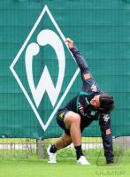 FUSSBALL 1. BUNDESLIGA: Training Werder Bremen mit Neuzugang Pizarro