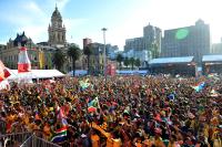 FUSSBALL WM 2010, Public Viewing in KapstadtFUSSBALL WM 2010, VORRUNDE: Deutschland - Serbien