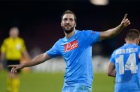 FUSSBALL  CHL  Saison 2013/2014: JUBEL Gonzalo Higuain (SSC Neapel)