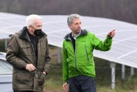 Oberbuergermeister Palmer (Die Gruenen) und Ministerpraesident Kretschmann (Die Gruenen)