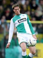 Fussball 1. Bundesliga: Bremen, BOROWSKI Einzelaktion