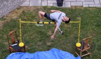 Leichtathletik: Hochspringer Lukas Gaertner (TV Rottenburg) trainiert im eigenen Garten