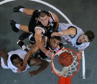 1. Basketball Bundesliga  09/10  Brose Baskets  - Walter Tigers