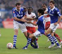 Fussball 1. Bundesliga  Saison 2010/2011: FC Schalke 04  - VfB Stuttgart