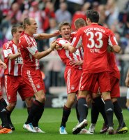 Fussball 1. Bundesliga : FC Bayern Muenchen - FC Schalke 04