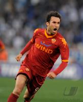 FUSSBALL SERIE A:  JUBEL Mirko Vucinic (AS Rom)