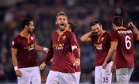 FUSSBALL Coppa Italia  2013/2014: JUBEL Daniele De Rossi (AS Rom)