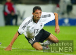 FUSSBALL Nationalmannschaft, KURANYI am Boden