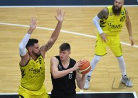 Barmer 2. Basketball Bundesliga  18/19: Tigers Tuebingen - Nuernberg Falcons BC
