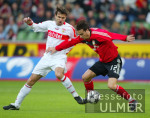 Fussball - Bundesliga , Leverkusen - Stuttgart Zweikampf
