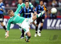 Fussball 1. Bundesliga: Bremen, HUNT Einzelaktion