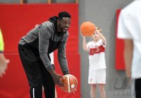 Basketball 2. Bundesliga 19/20 Tigers Tuebingen besuchen Geschwister-Scholl-Schule
