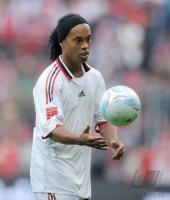 Fussball International: Ronaldinho  (Milan)