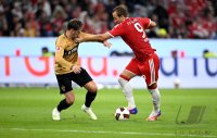 Fussball  1. Bundesliga 26/27 FC Bayern Muenchen - VfB Stuttgart