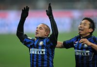 FUSSBALL International SERIE A 2011/2012:  JUBEL  Inter Mailand; Wesley Sneijder und Yuto Nagatomo