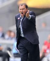 2. Fussball Bundesliga : Trainer Ewald Lienen  ( 1860 Muenchen)