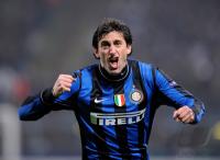 FUSSBALL  International CHL 09/10  : Diego Milito  (Inter)