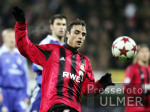 Fussball UCL: Leverkusen, BERBATOV Einzelaktion