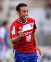 Fussball 3. Bundesliga : JUBEL nach dem TOR zum 1:0 von Abdenour Amachaibou  (Unterhaching)