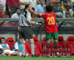 Fussball INTERNATIONAL  EURO 2004 Russland-Portugal im Stadion da Luz