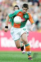 Fussball 1. Bundesliga: Bremen, KLASNIC Einzelaktion am Ball