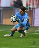 Fussball DFB Pokal 2. Runde 16/17: FC Bayern Muenchen - FC Augsburg