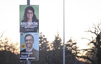 Wahlplakat zur Bundestagswahl 2024: Christoph Naser (CDU), und Asli Kuecuek (Buendnis 90 / Die Gruenen)