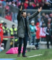 Fussball 1. Bundesliga Saison 14/15: Trainer Josef Zinnbauer (Hamburger SV)