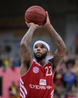 Basketball 1. Bundesliga 13/14:  Walter Tigers Tuebingen - FC Bayern Muenchen