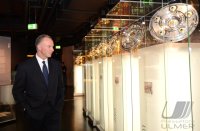 Fussball 1. Bundesliga: Die Erlebniswelt des FC Bayern Muenchen in der Allianz Arena