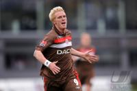 2. Fussball Bundesliga: JUBEL  Marius Ebbers (Pauli)