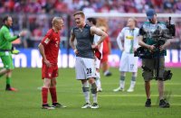 Fussball 1. Bundesliga  Saison 2015/2016: FC Bayern Muenchen - Borussia Moenchengladbach