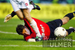 Fussball 1. Bundesliga: Gladbach - Dortmund, Zweikampf